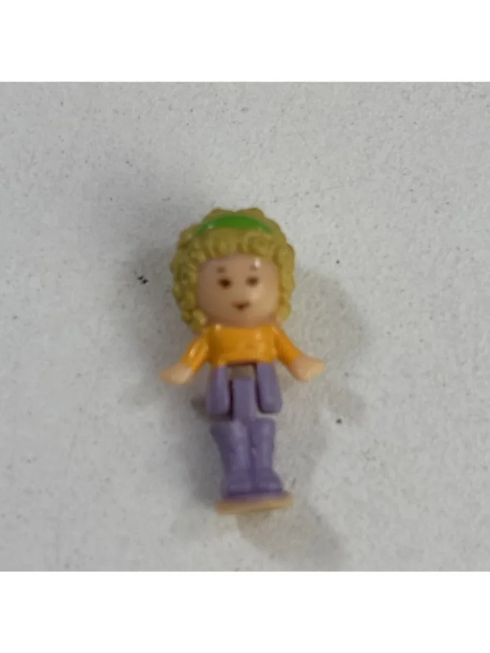 Vintage 1990 Polly Pocket Polly’s Hair Salon Bluebird Compact Playset 1 Figure